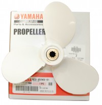 Винт гребной Yamaha 7 1/2х8